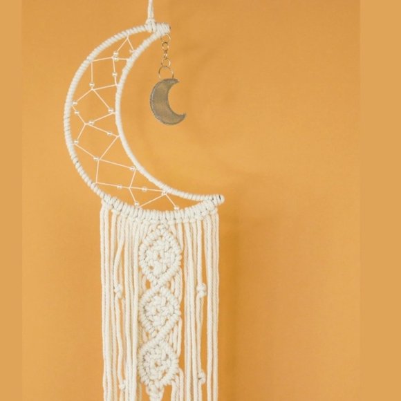 Half-Moon Macrame Wall Hanging Boho Home Decor - Picture 3 of 8